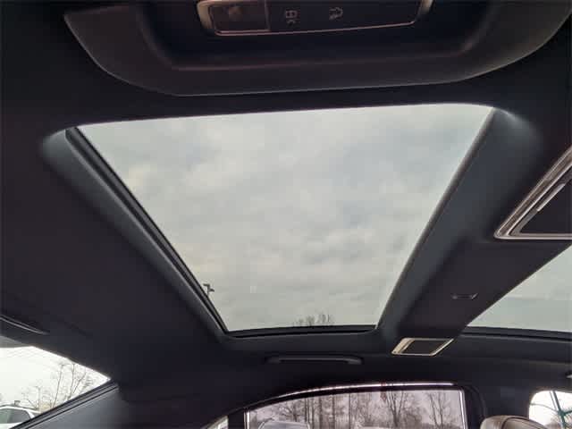 Thumbnail: 2014 Mercedes-Benz S-Class - 22