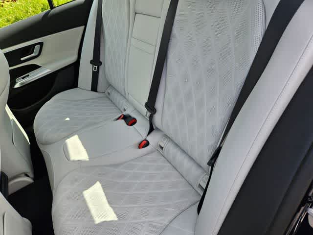 Thumbnail: 2026 Mercedes-Benz E-Class - 35