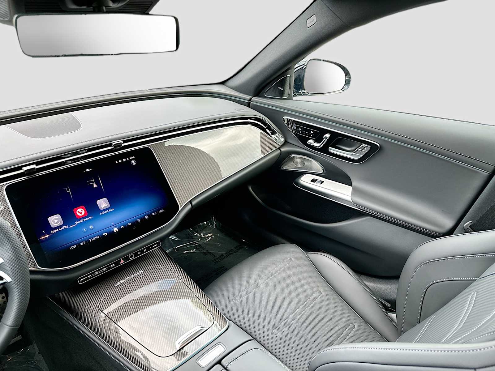 Thumbnail: 2026 Mercedes-Benz E-Class - 25