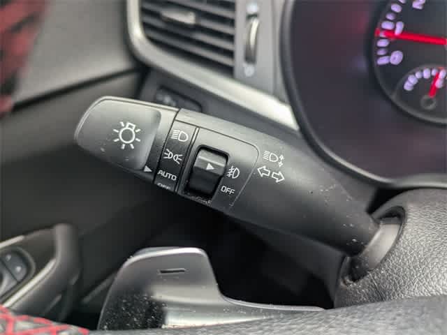 Thumbnail: 2020 Kia Optima - 23