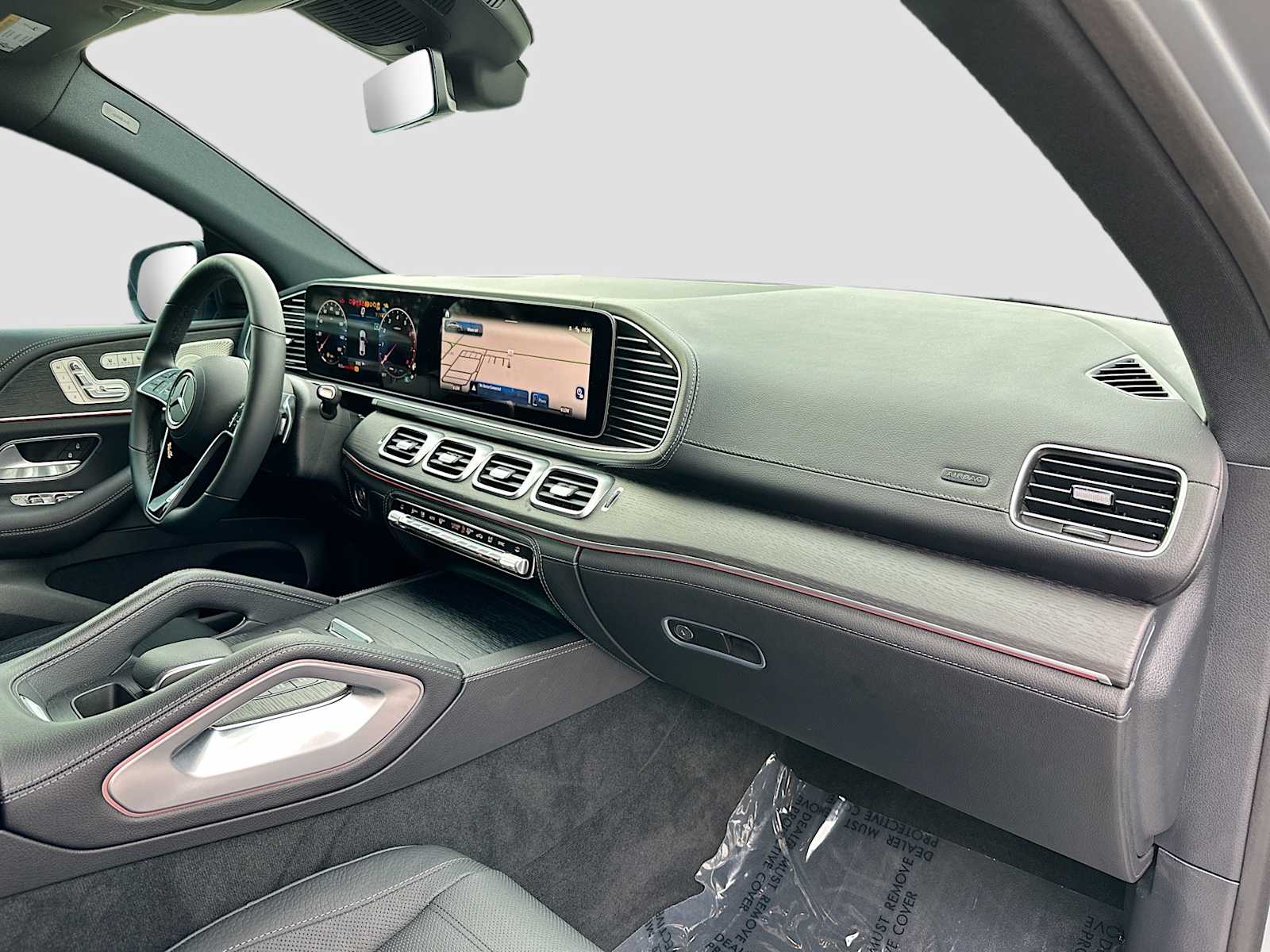 Thumbnail: 2025 Mercedes-Benz GLE - 30