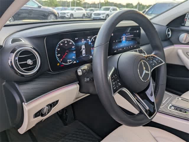 Thumbnail: 2022 Mercedes-Benz E-Class - 10