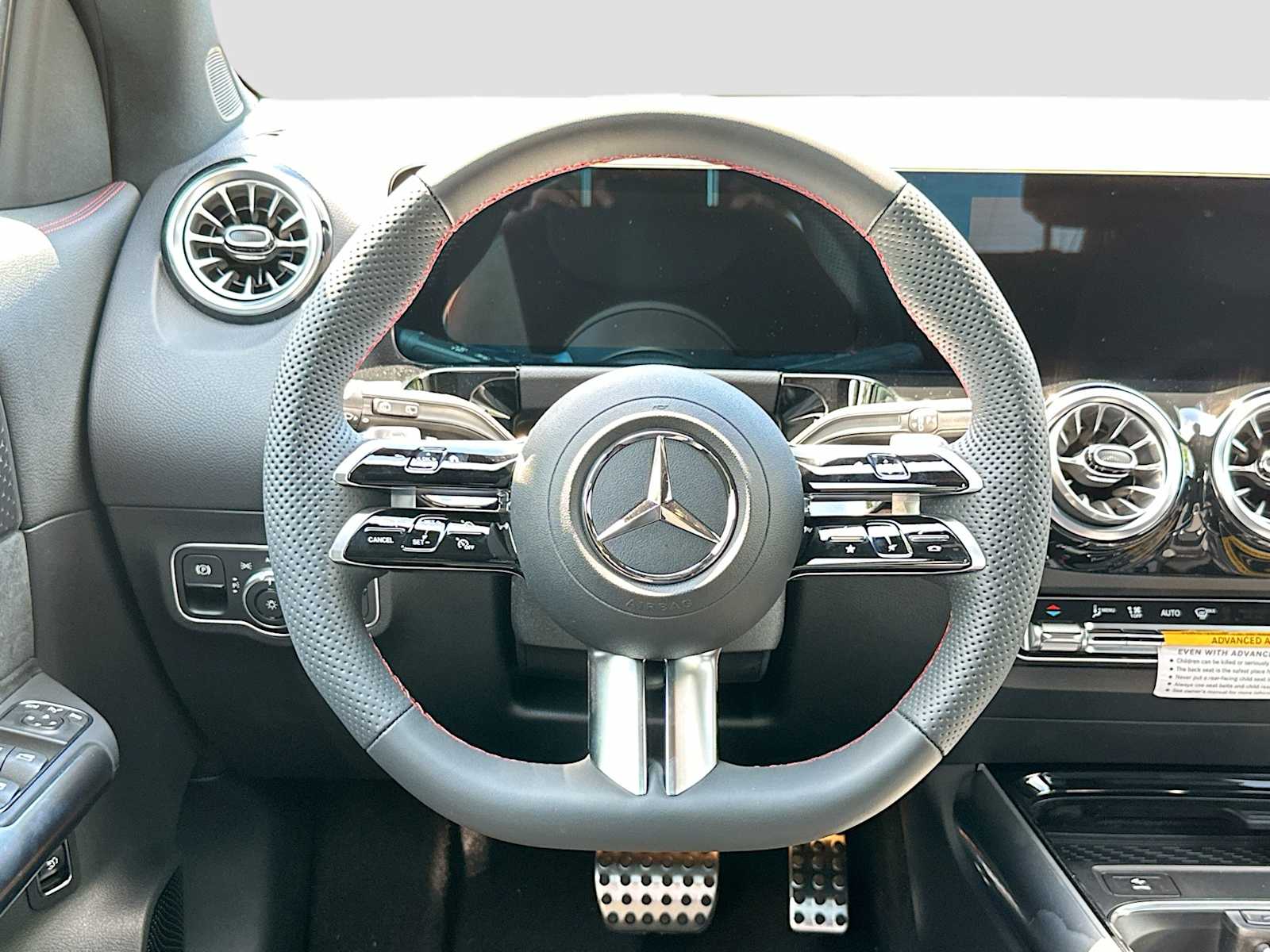 Thumbnail: 2026 Mercedes-Benz GLA - 11