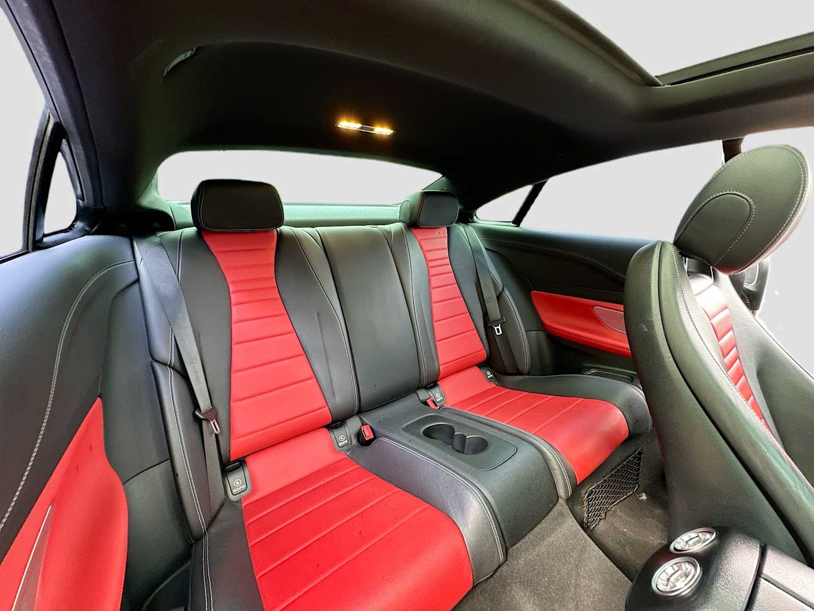 Thumbnail: 2020 Mercedes-Benz E-Class - 28