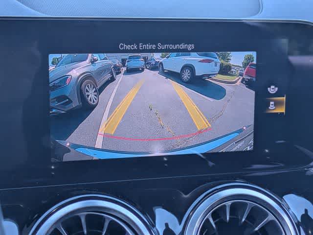 Thumbnail: 2022 Mercedes-Benz GLB - 29