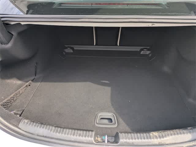 Thumbnail: 2023 Mercedes-Benz C-Class - 33