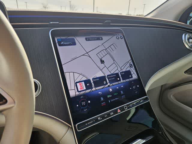 Thumbnail: 2023 Mercedes-Benz EQS - 28