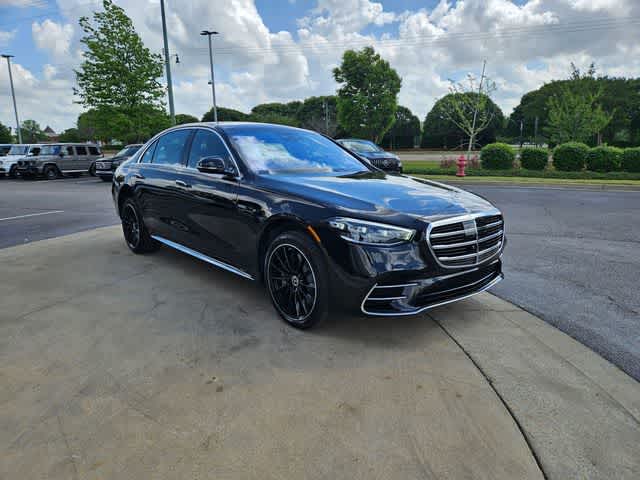 Thumbnail: 2026 Mercedes-Benz S-Class - 3