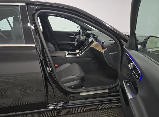 Thumbnail: 2024 Mercedes-Benz C-Class - 5