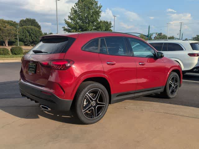 Thumbnail: 2026 Mercedes-Benz GLA - 10
