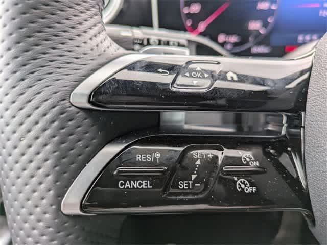 Thumbnail: 2025 Mercedes-Benz GLC - 23