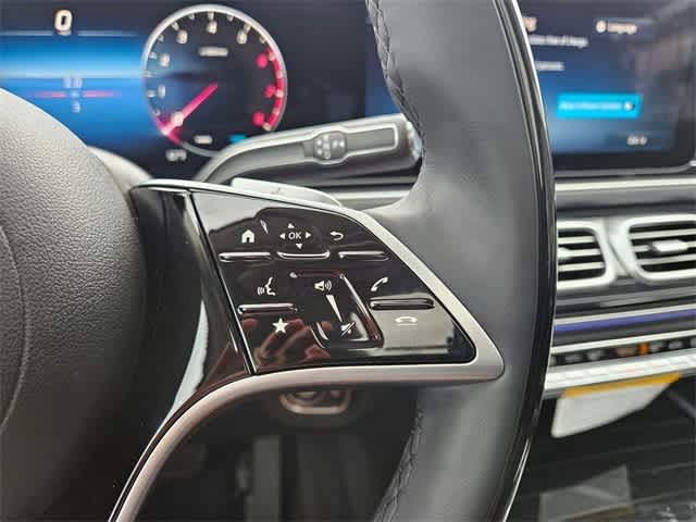 Thumbnail: 2026 Mercedes-Benz GLE - 25