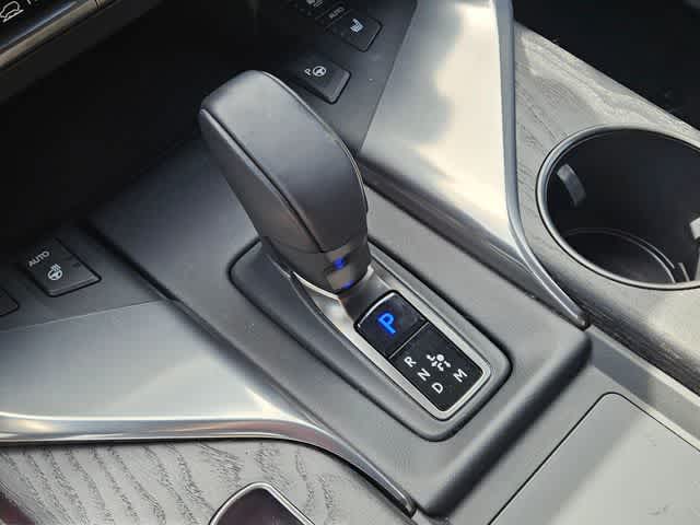 Thumbnail: 2025 Lexus LX - 34