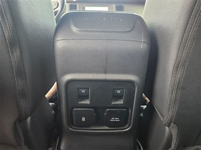 Thumbnail: 2022 Ford Bronco - 18