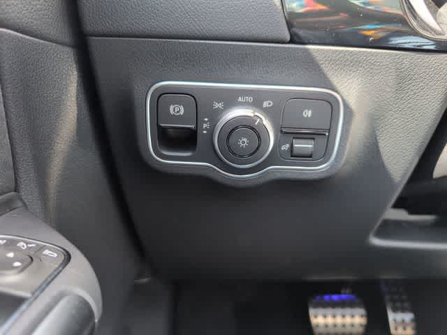 Thumbnail: 2026 Mercedes-Benz GLA - 26