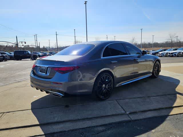 Thumbnail: 2023 Mercedes-Benz S-Class - 8