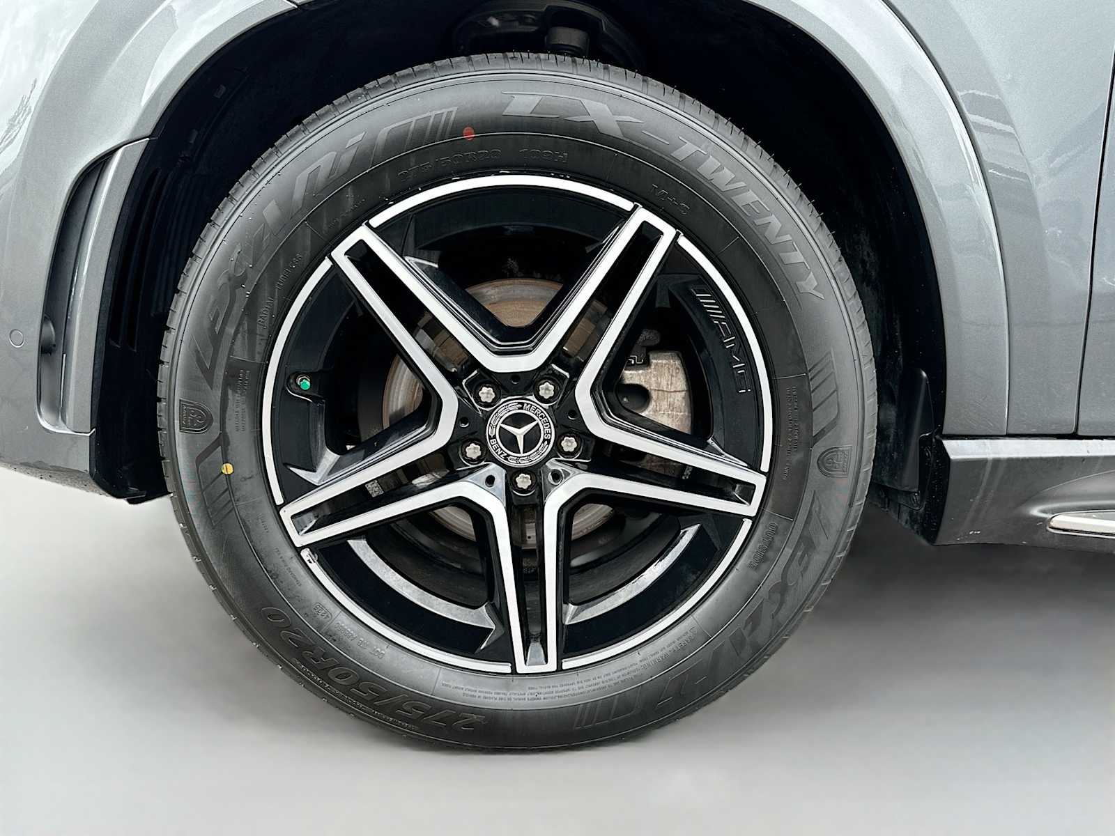 Thumbnail: 2022 Mercedes-Benz GLE - 32