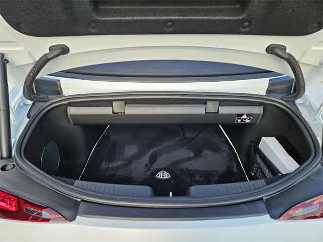 Thumbnail: 2026 Mercedes-Benz SL-Class - 33