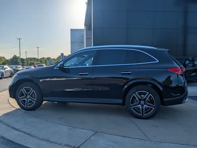 Thumbnail: 2026 Mercedes-Benz GLC - 6