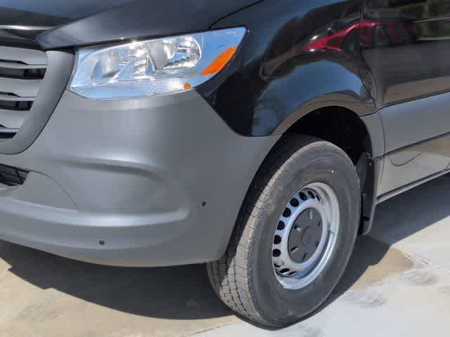 Thumbnail: 2026 Mercedes-Benz Sprinter - 10