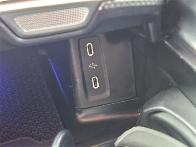 Thumbnail: 2026 Mercedes-Benz GLC - 31