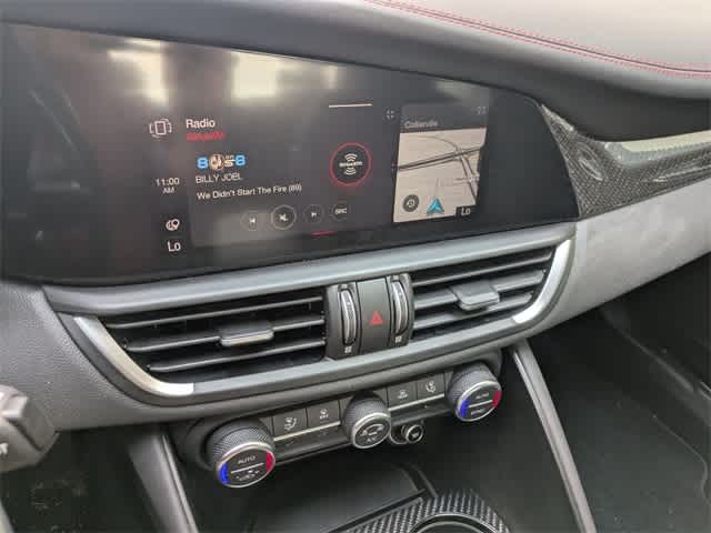 Thumbnail: 2023 Alfa Romeo Giulia - 27