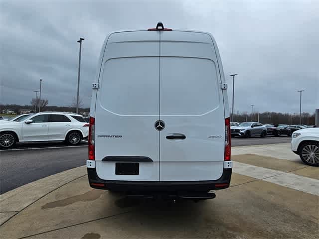 Thumbnail: 2026 Mercedes-Benz Sprinter - 7