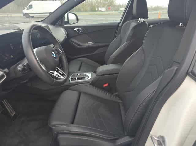 Thumbnail: 2025 BMW 2 Series - 6