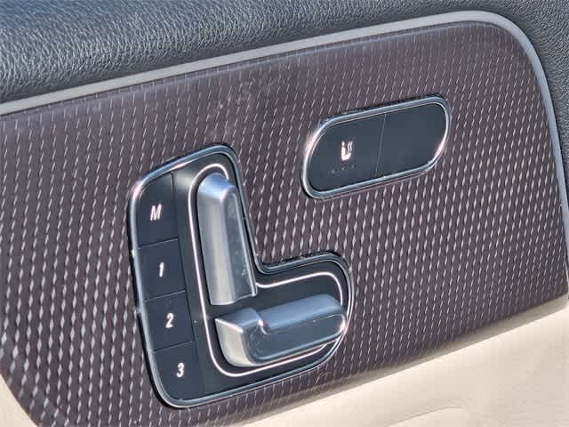 Thumbnail: 2023 Mercedes-Benz EQB - 14