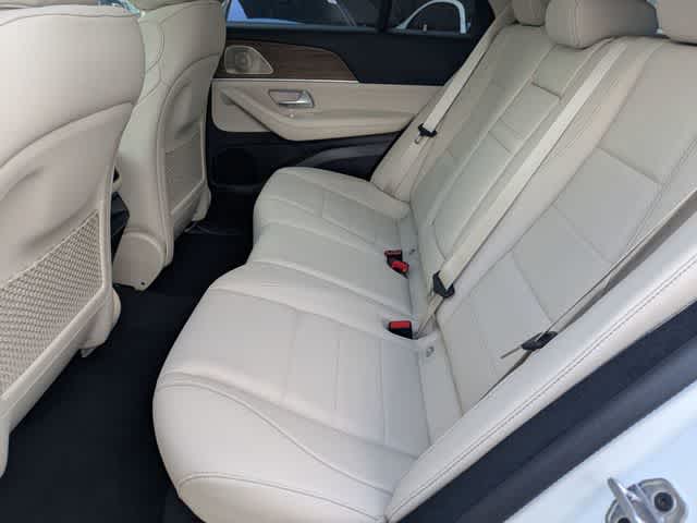 Thumbnail: 2026 Mercedes-Benz GLE - 19