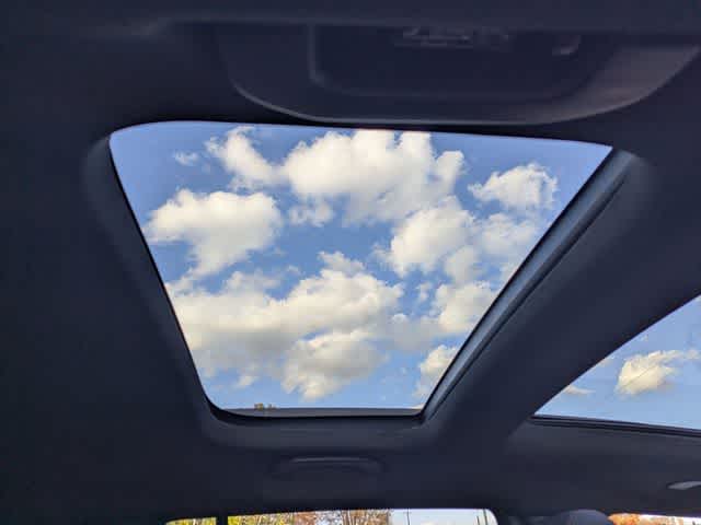 Thumbnail: 2026 Mercedes-Benz GLB - 25