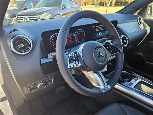 Thumbnail: 2026 Mercedes-Benz GLA - 10