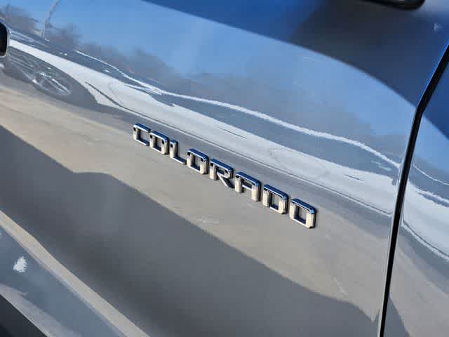Thumbnail: 2024 Chevrolet Colorado - 11