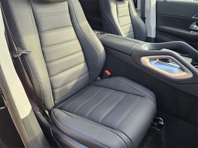 Thumbnail: 2026 Mercedes-Benz GLS - 23