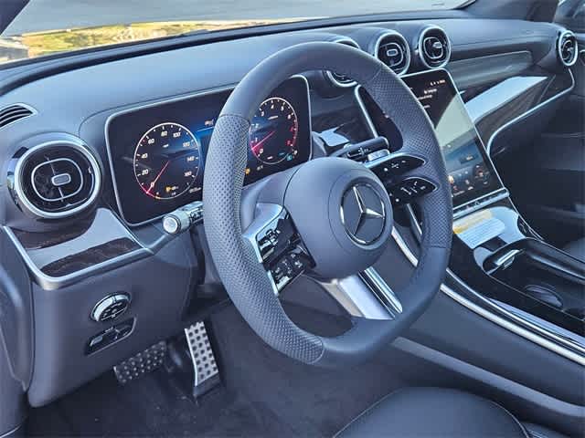 Thumbnail: 2026 Mercedes-Benz GLC - 9