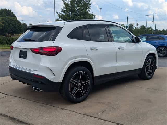 Thumbnail: 2026 Mercedes-Benz GLA - 8