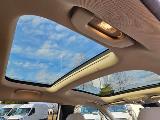 Thumbnail: 2023 Mercedes-Benz EQB - 20