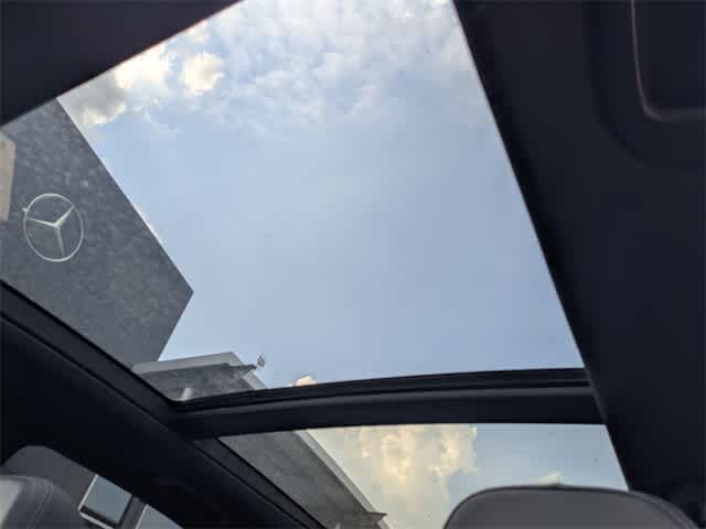 Thumbnail: 2025 Mercedes-Benz GLE - 18