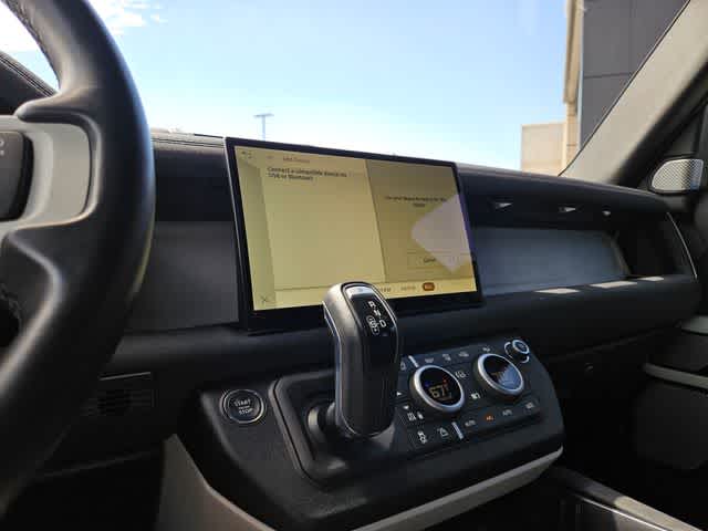 Thumbnail: 2023 Land Rover Defender - 31