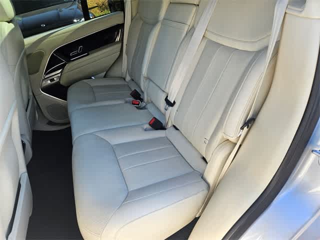 Thumbnail: 2023 Land Rover Range Rover - 20