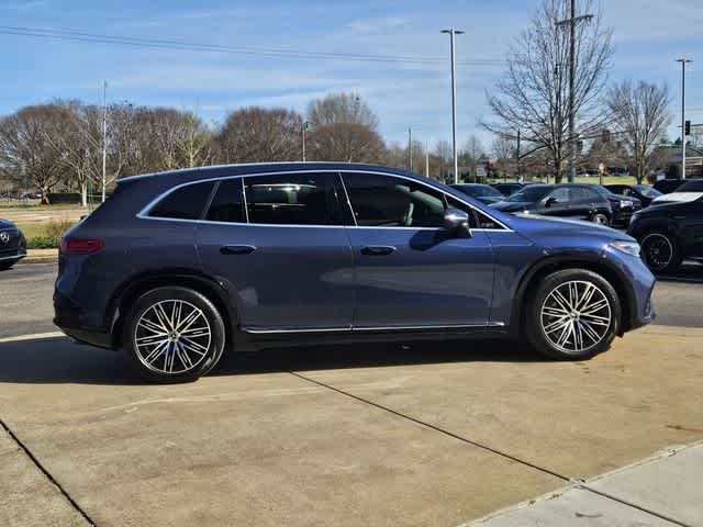 Thumbnail: 2023 Mercedes-Benz EQS - 9