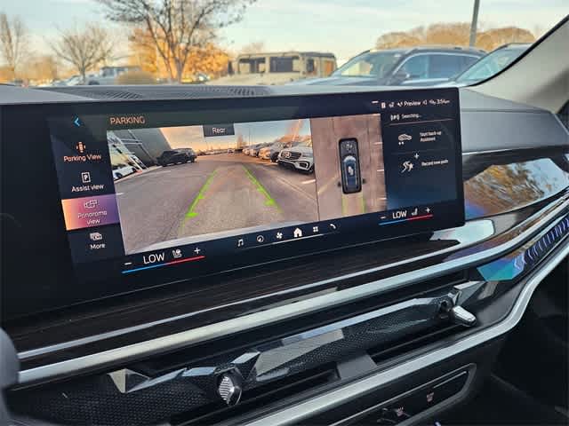 Thumbnail: 2024 BMW X7 - 30