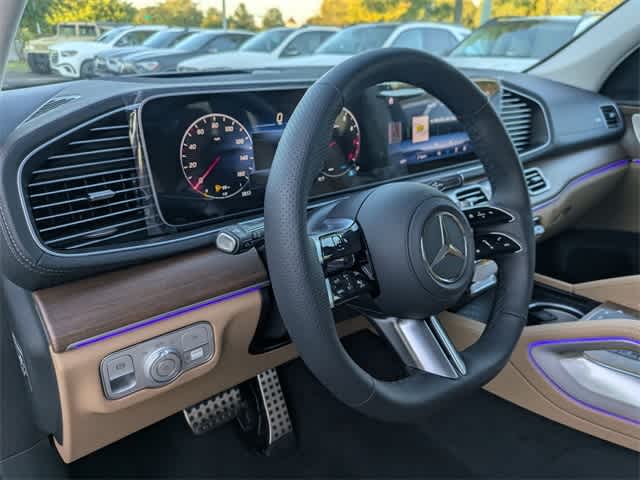 Thumbnail: 2026 Mercedes-Benz GLS - 10