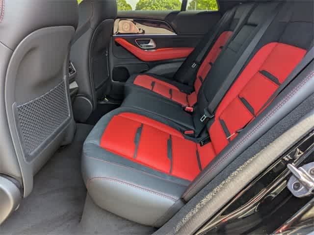 Thumbnail: 2026 Mercedes-Benz GLE - 19