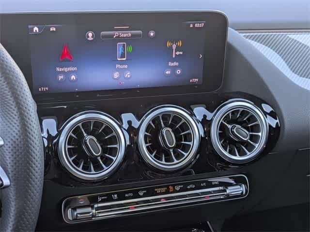 2025 Mercedes-Benz GLA 250 23