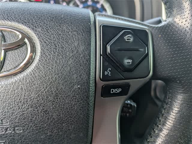 Thumbnail: 2016 Toyota 4Runner - 25