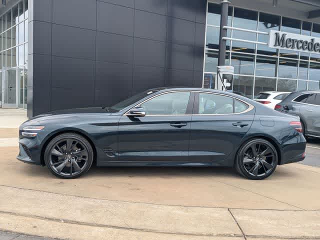 Thumbnail: 2023 Genesis G70 - 7