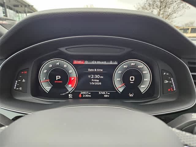 Thumbnail: 2023 Audi SQ8 - 36