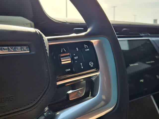 Thumbnail: 2025 Land Rover Range Rover - 27