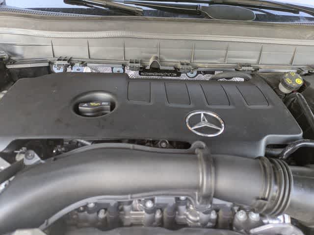 Thumbnail: 2022 Mercedes-Benz GLB - 13